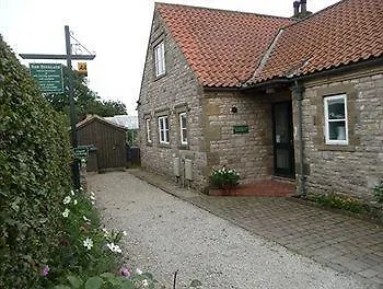 Hotel New Buckland Wombleton